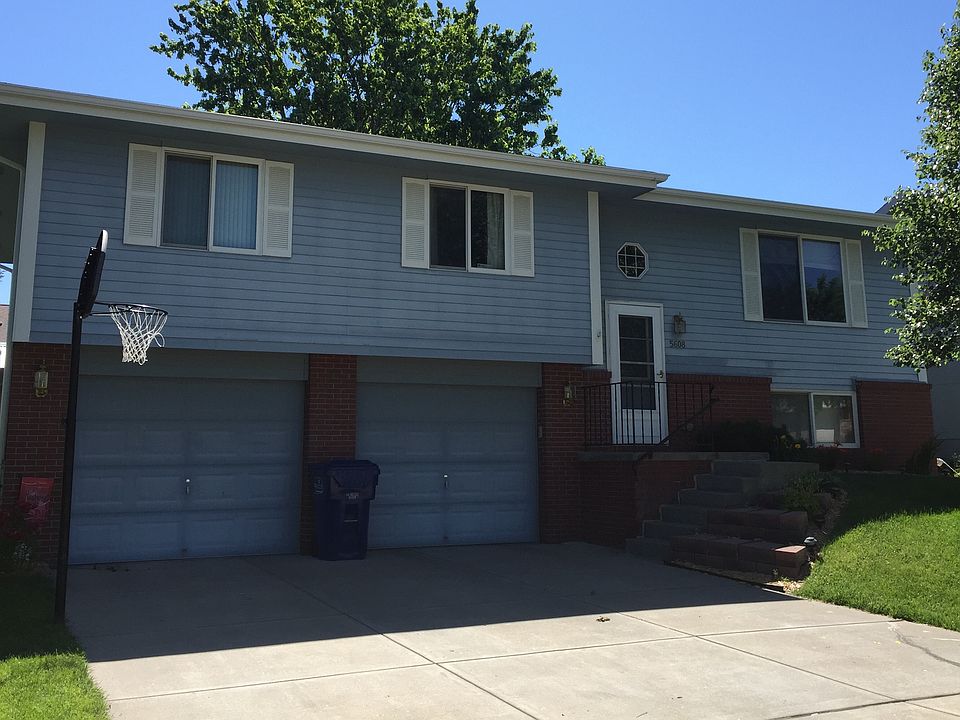 1st image of 5608 S 82nd St