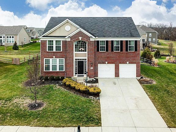 2nd image of 6211 Fox Hollow Dr