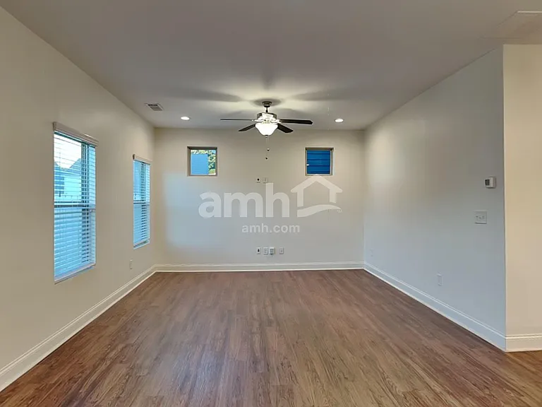 460 Omnia Ridge Way — Photo 7
