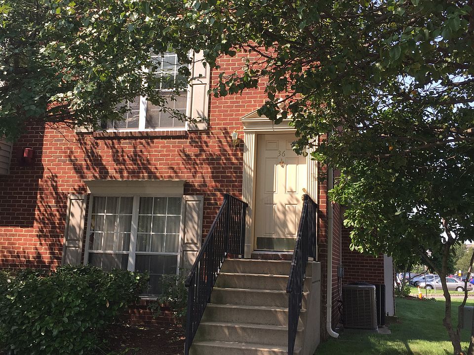 2nd image of 36 Alder St