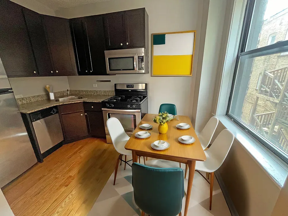 1 bed, 1.0 bath, 586 sqft, $1,800 — Photo 4