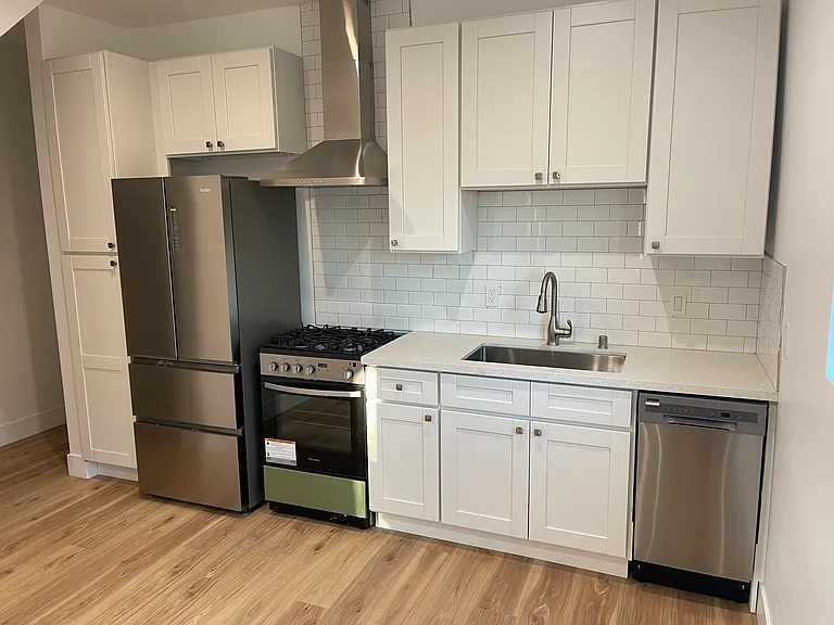 5123 Ascot Ave #5123 — Photo 3