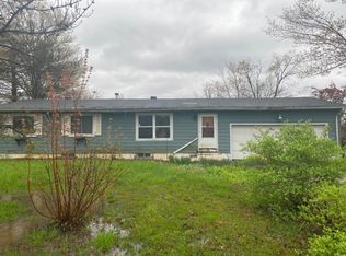 418 Shanahan Rd, Lewis Center, OH 43035