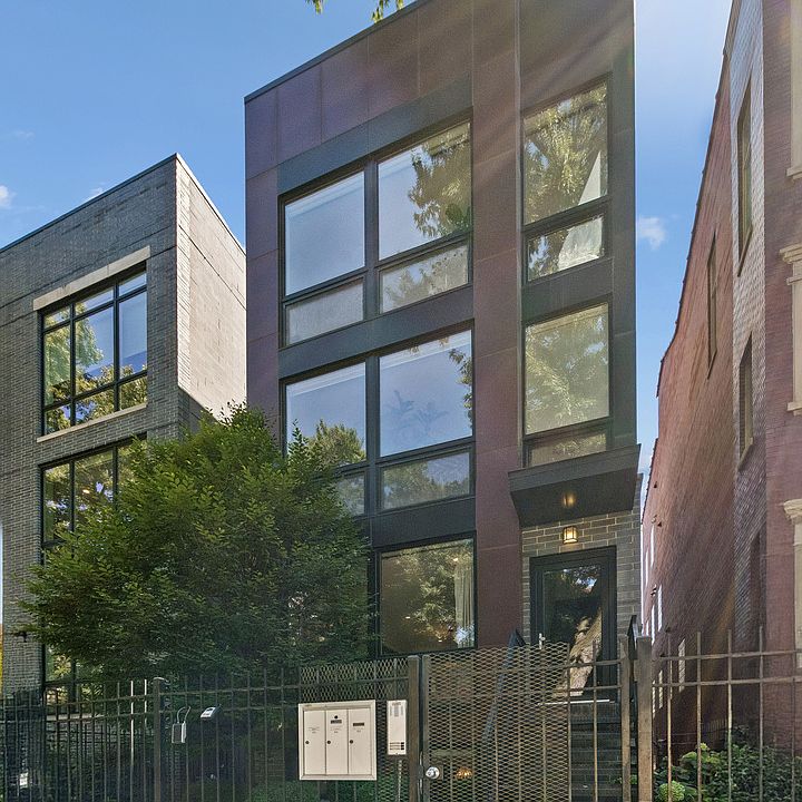 1st image of 877 N Hermitage Ave APT 1