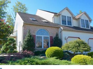 56 Michigan Dr, Sinking Spring, PA 19608