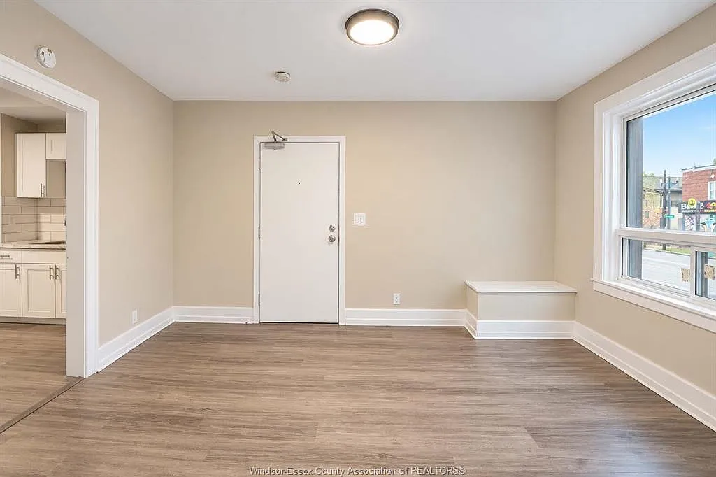 2 bed, $1,550 — Photo 2