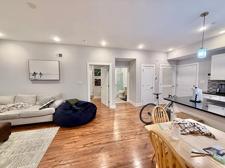 330 Cambridge St #O2B — Photo 13