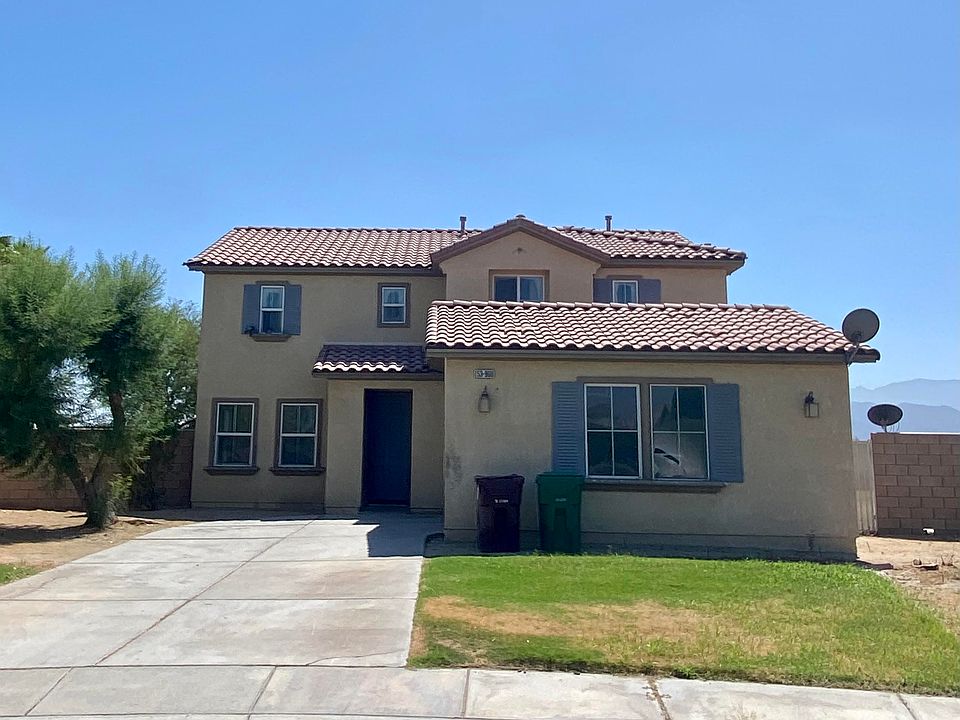 1st image of 53968 Mahogany Ct