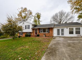 600 Olney Rd, Vinton, VA 24179