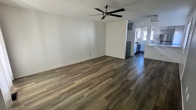 4562 Adair St — Photo 13