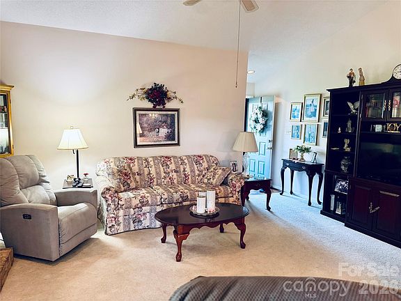 5th image of 4613 Hamory Dr