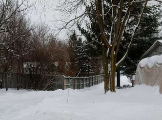 6220 Riverside Dr, Saranac, MI 48881