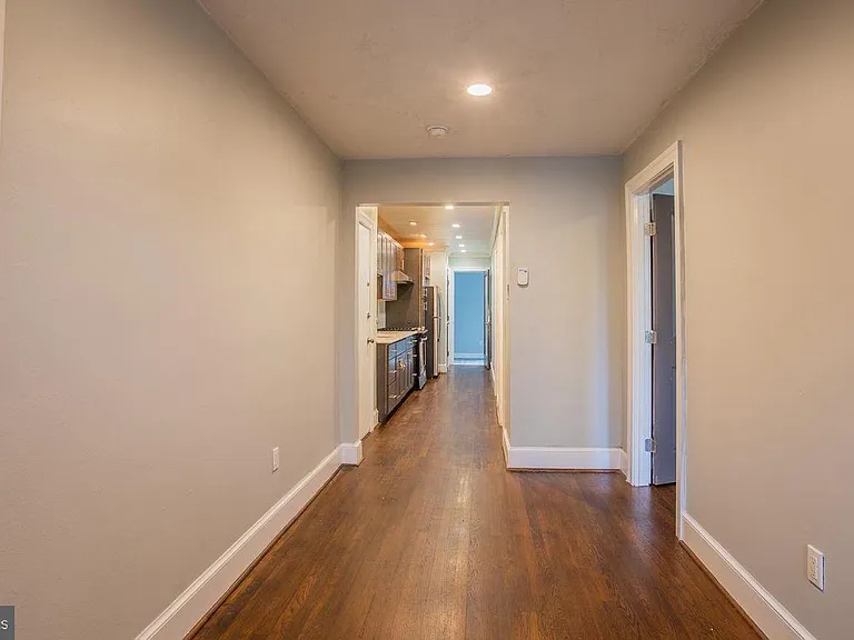 5009 1st St NW #4 — Photo 3