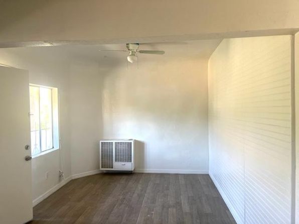 1139 Hyatt Ave APT J