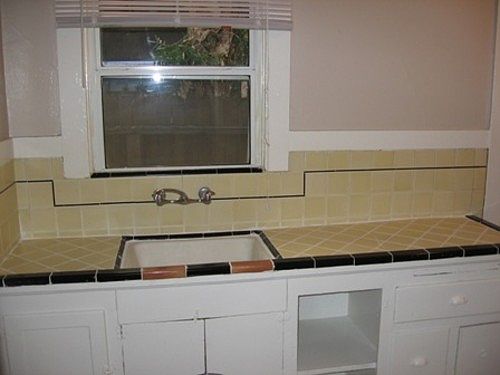 2nd image of 1122 Gladys Ave APT 6