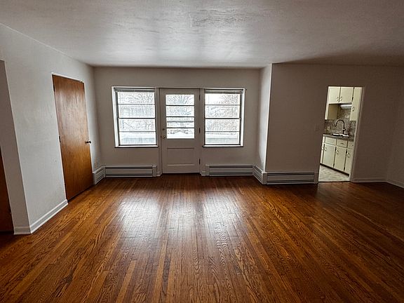 3rd image of 345 Logan St SE #2A
