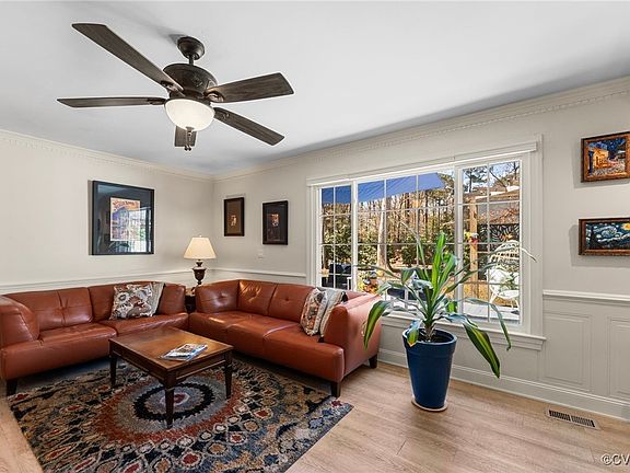 4th image of 200 Saint Georges Blvd