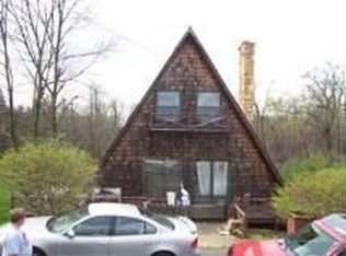 869 County Road 71, Adena, OH 43901