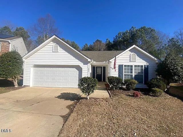 221 Hollyhock Ln