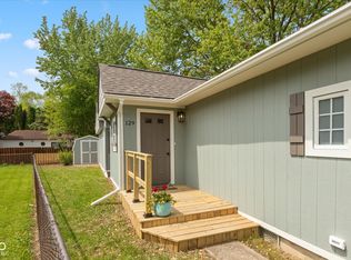 129 Rosewood Dr, Cicero, IN 46034