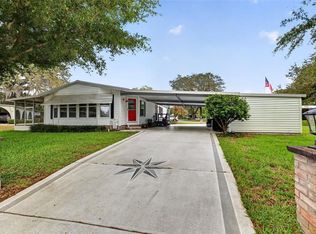 705 Devon Dr, Lady Lake, FL 32159