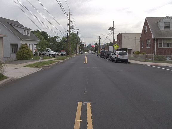 4th image of 508 Schuyler Ave