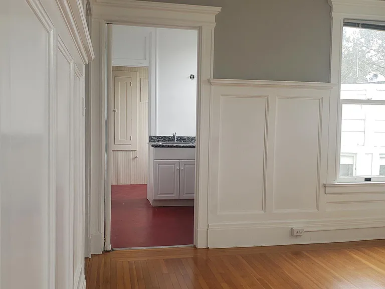 251 Ashbury St #12 — Photo 14