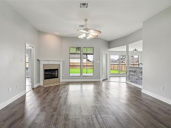 2nd image of 2612 Daniel Ct