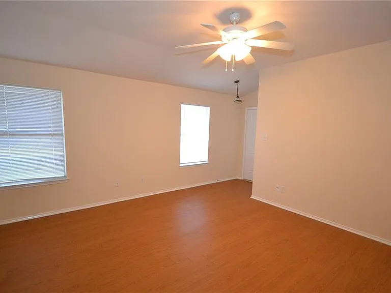 3207 Picton Ct — Photo 5