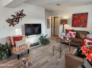301 Fletcher Ave, Daytona Beach, FL 32114