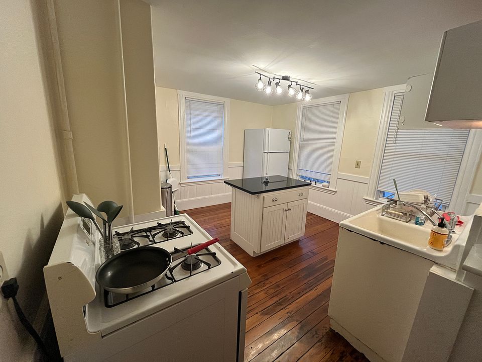 1st image of 78 Hyde Park Ave APT 1