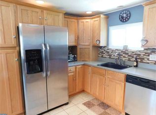 718 Main St, Lumberton, NJ 08048