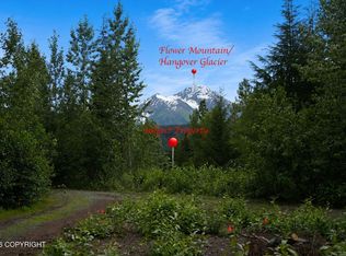 20 Buckeye Ln, Haines, AK 99827