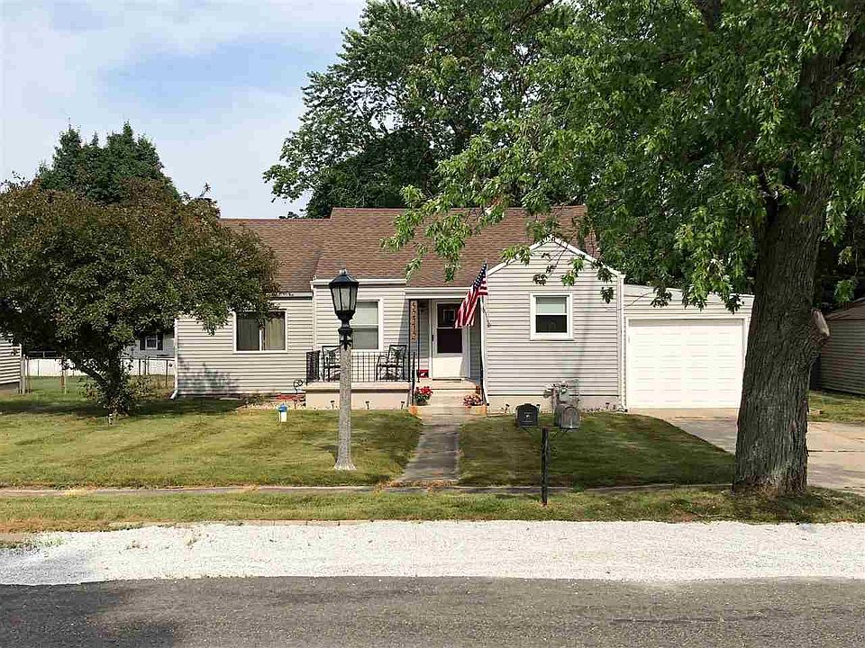 1st image of 52212 Myrtle Ave