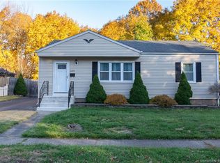 109 Belden Rd, Hamden, CT 06514