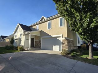 11682 S Stafford View Dr, Riverton, UT 84065
