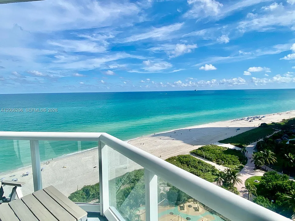 6515 Collins Ave #1505