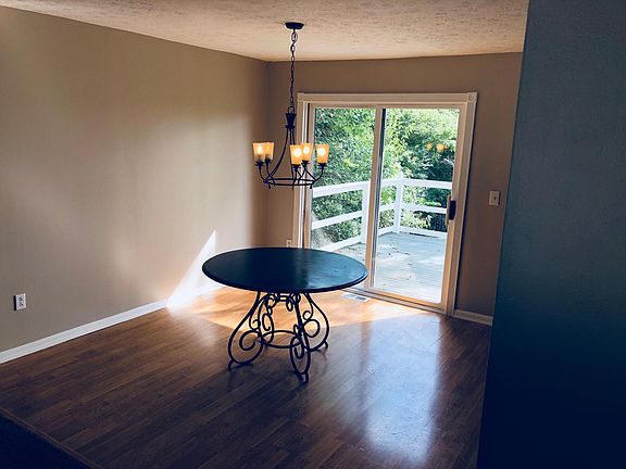 3rd image of 826 Tradewind Dr