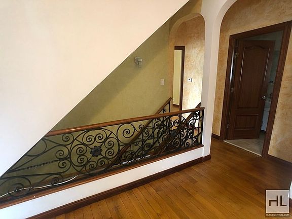 3rd image of 2627 E 22nd St #1