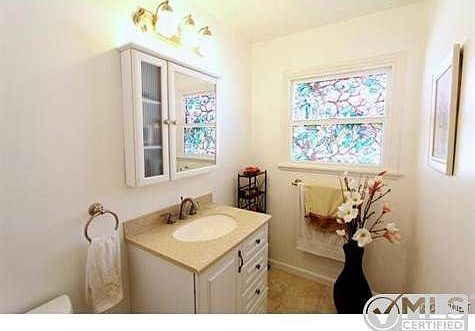 5th image of 22949 Ingomar St