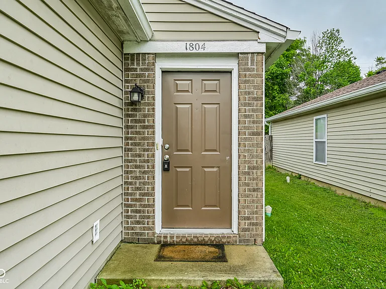 1804 Feather Reed Ln — Photo 25