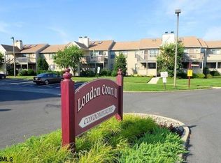 619 London Ct #II, Egg Harbor Township, NJ 08234