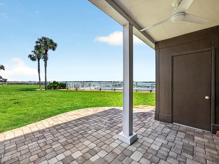 83 Comares Ave #4B — Photo 7