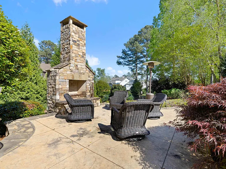 130 Iron Horse Dr — Photo 18