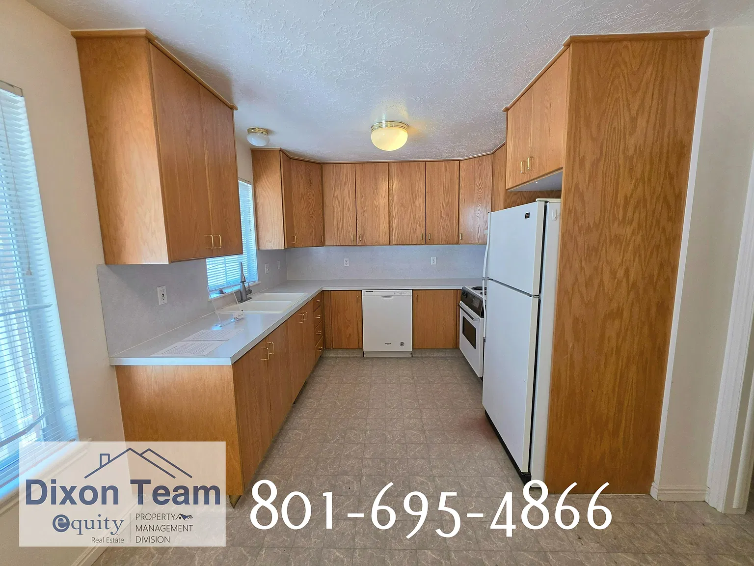 261 E 100 N - JD - 1 — Photo 2