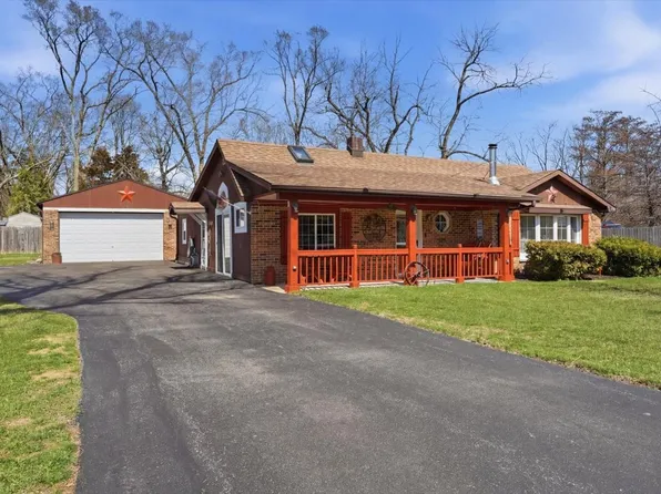 10606 W Eastwood Rd, Beach Park, IL 60087