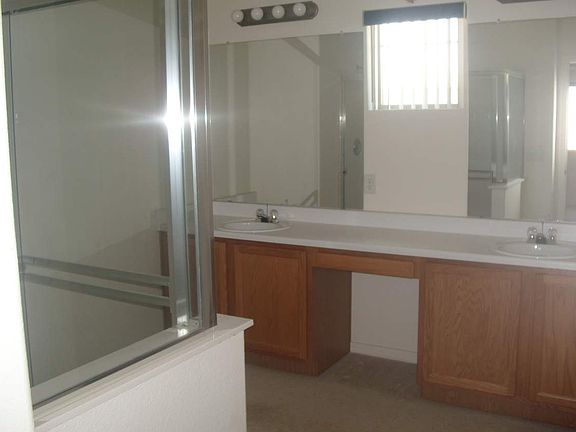 4th image of 66 W Camino Rancho Viejo