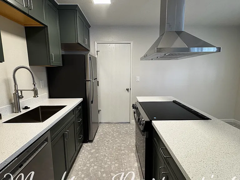 1589 High St #1591 — Photo 15