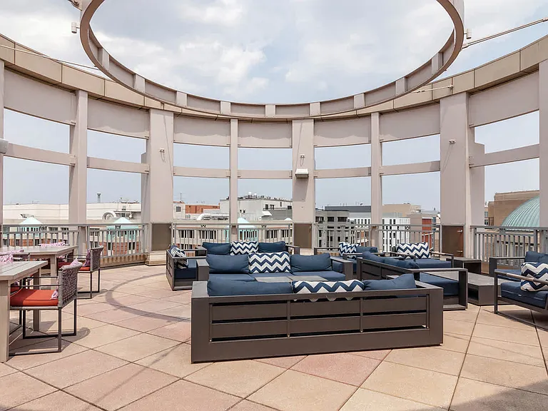 Rooftop Lounge