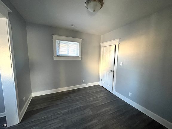 5th image of 1719 Nelson Ave